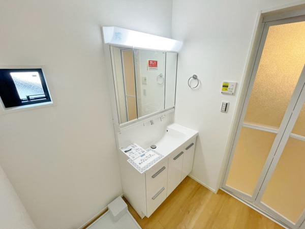 新築一戸建て 名古屋市北区東水切町２丁目15 名古屋市名城線志賀本通駅 4,590万円