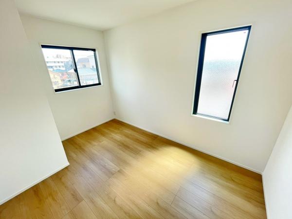 新築一戸建て 名古屋市北区東水切町２丁目15 名古屋市名城線志賀本通駅 4,590万円