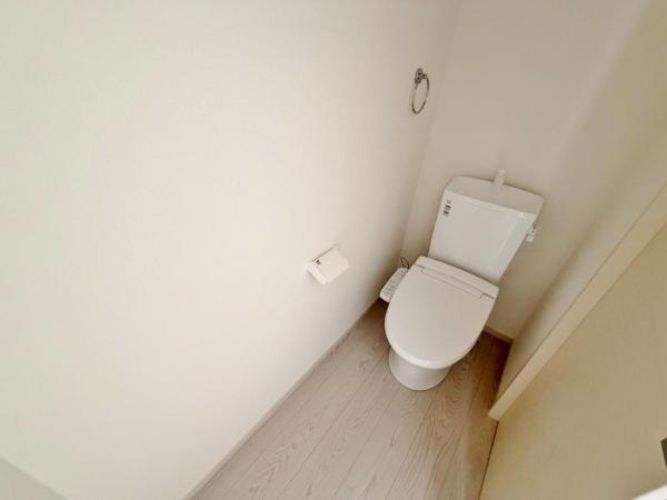 新築一戸建て 名古屋市瑞穂区中根町５丁目16番7 名古屋市名城線瑞穂運動場東駅 4,499万円