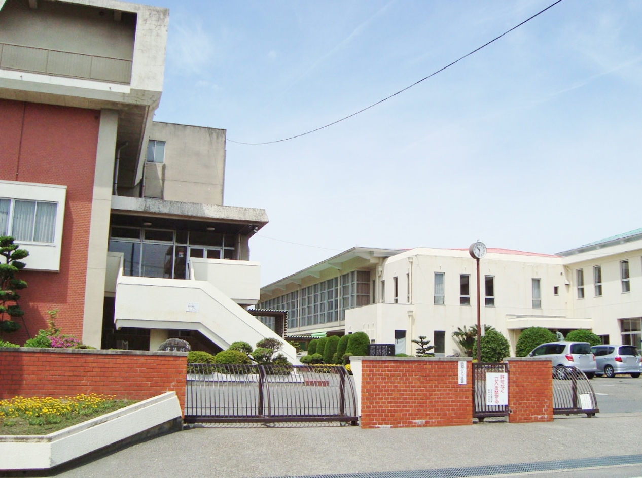 北名古屋市立訓原中学校