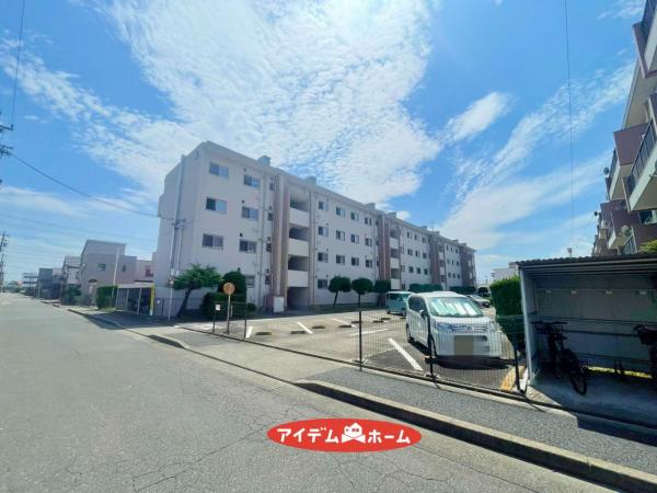 中古マンション 名古屋市中川区中郷３丁目262番地1 名古屋市東山線高畑駅 580万円
