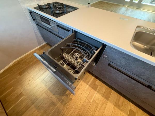 新築戸建 中野区東中野2丁目 都営大江戸線東中野駅 1億1,980万円