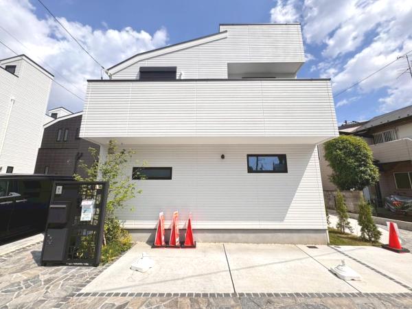 新築戸建 杉並区浜田山1丁目 京王井の頭線西永福駅 1億3,290万円~1億3,390万円