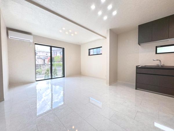 新築戸建 杉並区浜田山１丁目 京王井の頭線西永福駅 1億3,290万円～1億3,390万円