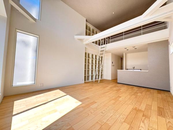 新築戸建 杉並区今川３丁目 JR中央線西荻窪駅 7,980万円