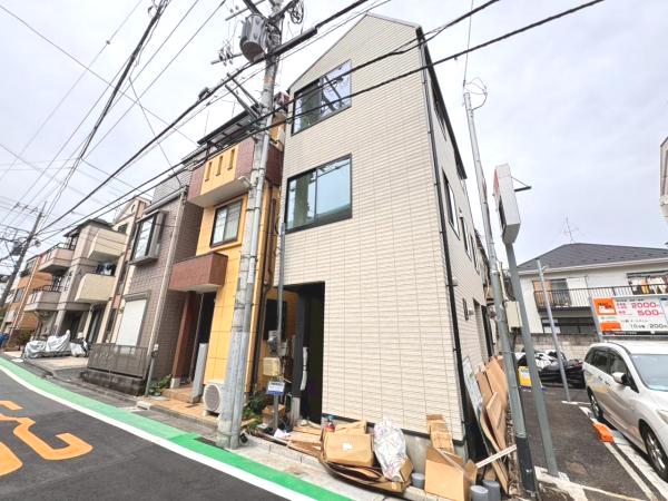新築戸建 中野区本町６丁目 丸の内線新中野駅 6,480万円