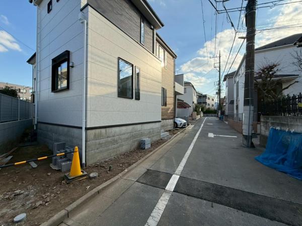 新築戸建 練馬区向山4丁目(住居表示未確定) 西武池袋線中村橋駅 9,199万円