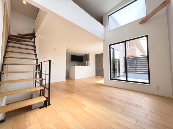 新築戸建 武蔵野市吉祥寺北町２丁目 JR中央線吉祥寺駅 1億980万円