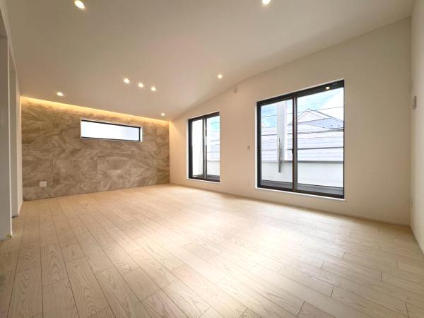 新築戸建 杉並区久我山４丁目 京王井の頭線久我山駅 1億5,500万円