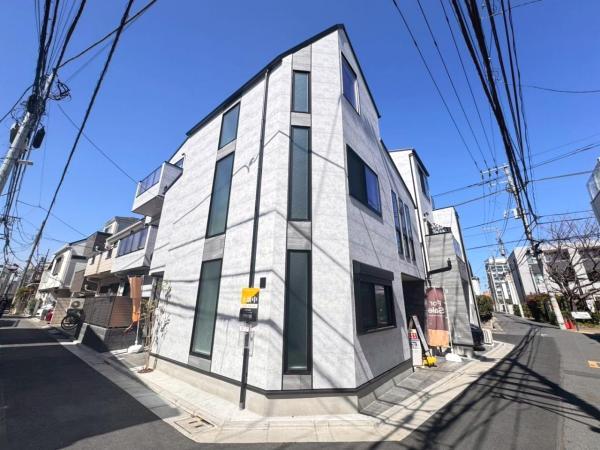 新築戸建 中野区中野６丁目 都営大江戸線東中野駅 1億1,280万円