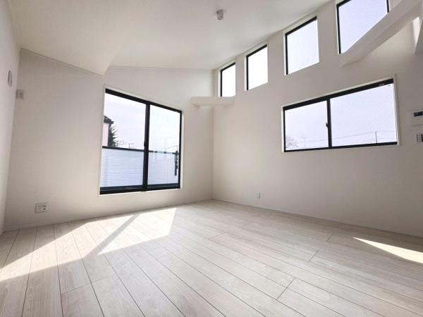 新築戸建 杉並区荻窪１丁目 JR中央線荻窪駅 6,480万円