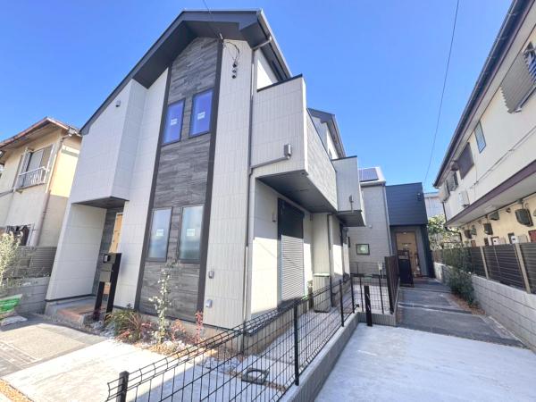 新築戸建 杉並区高円寺北４丁目 JR中央線高円寺駅 1億3,180万円～1億4,580万円