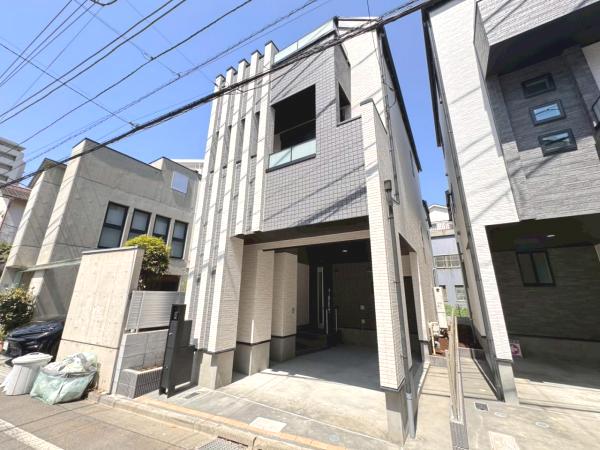 新築戸建 板橋区小豆沢４丁目 JR埼京線北赤羽駅 8,190万円～8,390万円