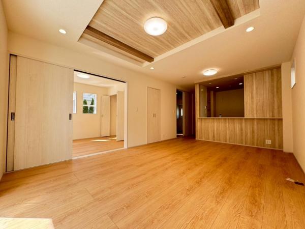 新築戸建 世田谷区喜多見４丁目 小田急線喜多見駅 8,680万円～8,980万円