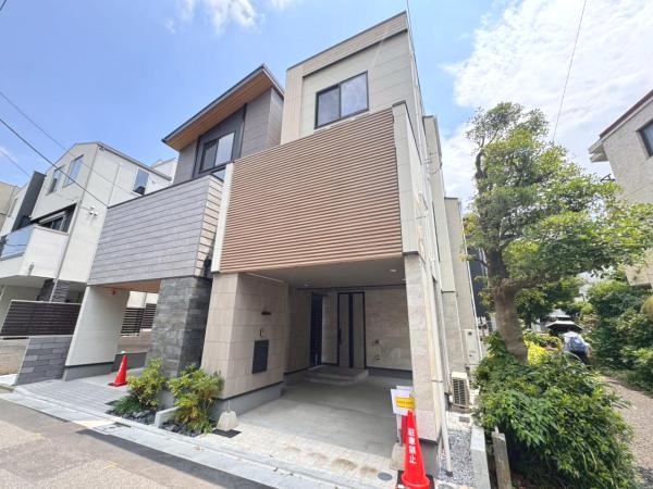 新築戸建 世田谷区船橋１丁目 小田急線千歳船橋駅 1億3,980万円