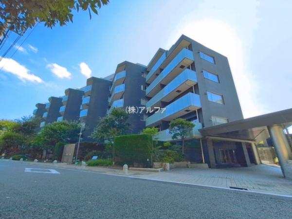 中古マンション 東京都世田谷区成城８丁目20-2 小田急線成城学園前駅 1億5,490万円