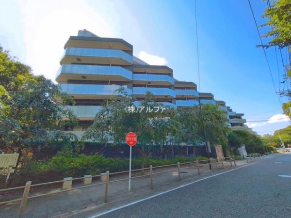 中古マンション 東京都世田谷区成城８丁目20-2 小田急線成城学園前駅 1億5,490万円