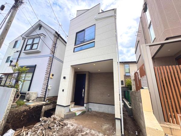 新築戸建 世田谷区喜多見８丁目 小田急線喜多見駅 7,580万円