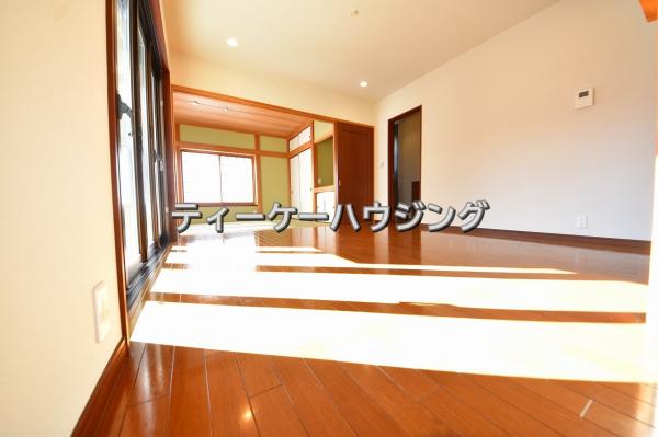 中古戸建 三郷市戸ケ崎５丁目 つくばエクスプレス八潮駅 3,690万円