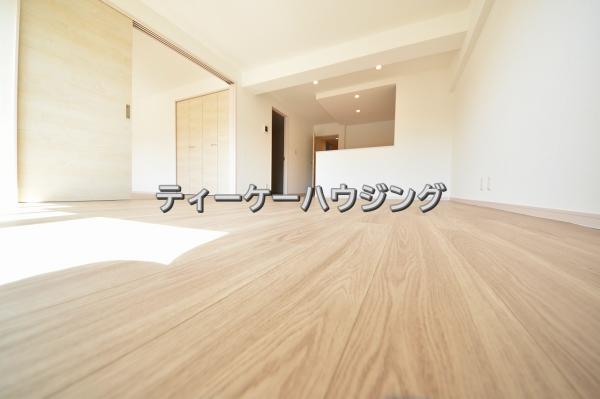 中古マンション 越谷市瓦曽根２丁目 JR武蔵野線南越谷駅 3,180万円