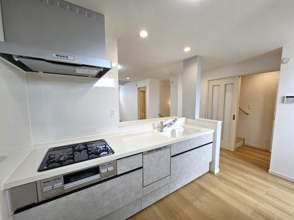 サニータウン足立区皿沼３丁目 