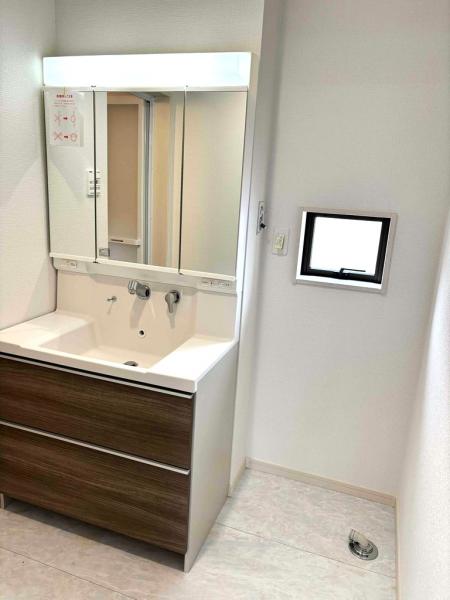 サニータウン旭区東希望が丘 