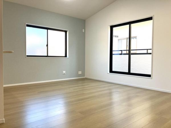 サニータウン川口市朝日４丁目 