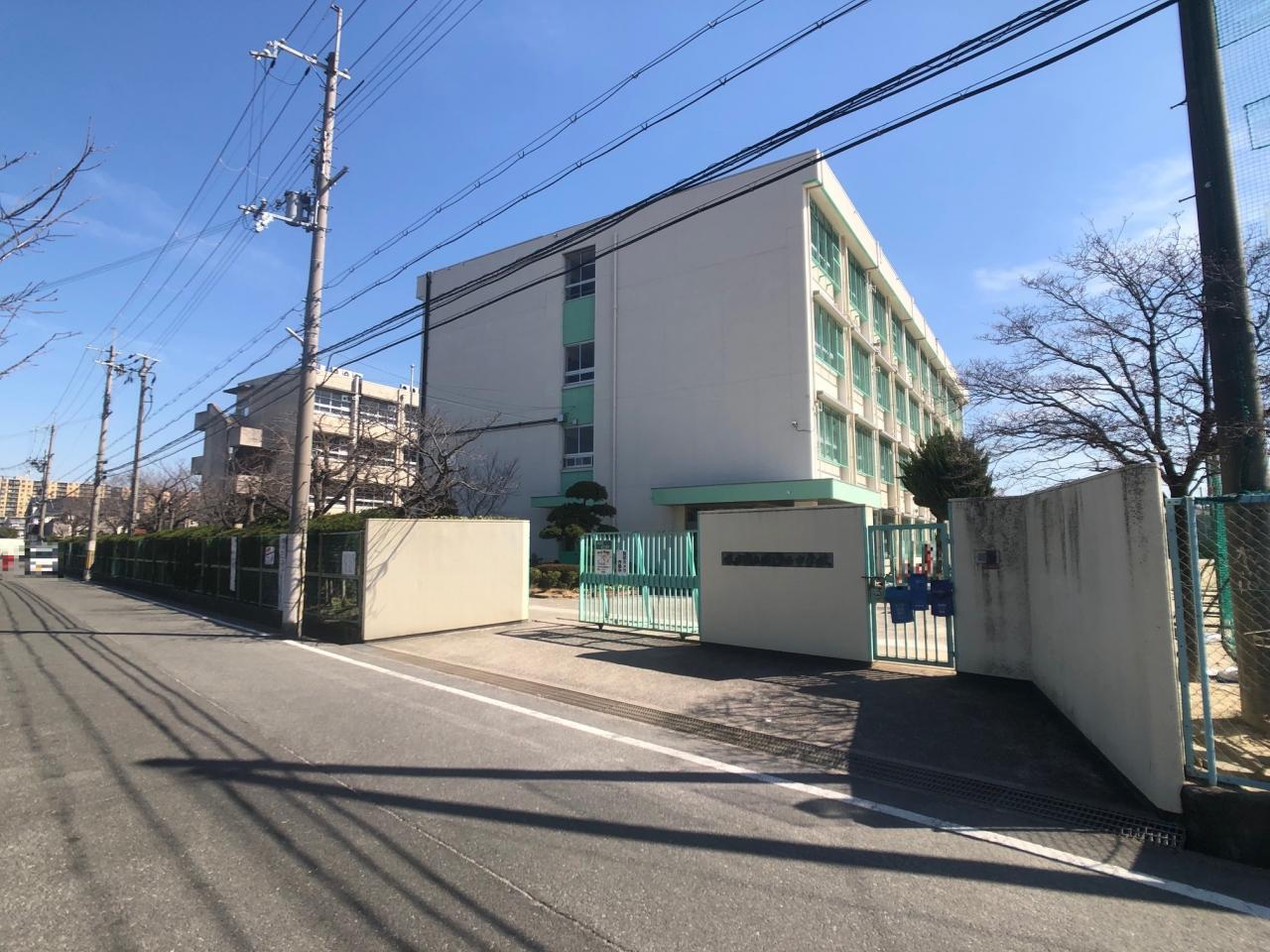 枚方市立楠葉西中学校