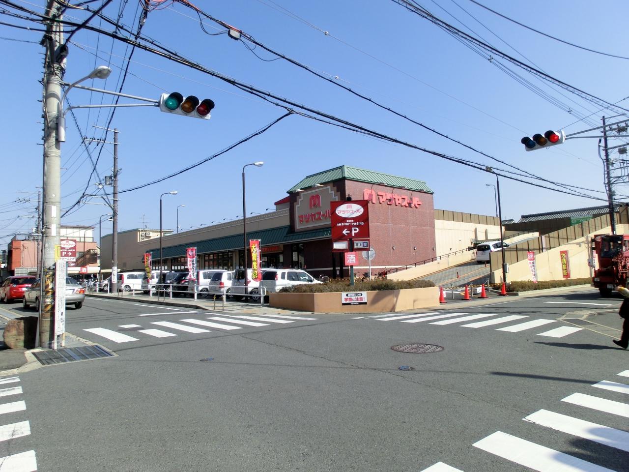 マツヤスーパー 久津川店