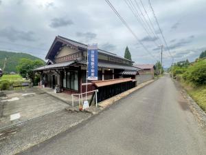 中古戸建 京都市右京区京北井崎町東中道14 JR山陰本線日吉駅 9800000