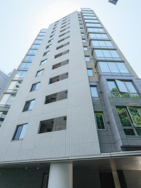 中古マンション 新宿区内藤町 丸の内線新宿御苑前駅 5億4,980万円