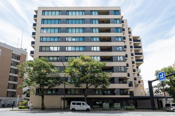 中古マンション 新宿区内藤町 丸の内線四谷三丁目駅 1億3,990万円