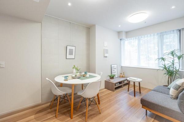 中古マンション 新宿区内藤町 丸の内線四谷三丁目駅 1億3,990万円