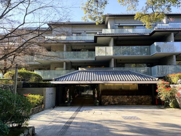 中古マンション 京都市東山区粟田口三条坊町 京都市営地下鉄東西線東山駅 1億5,000万円