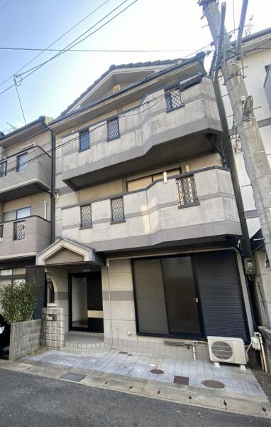 中古戸建 京都市伏見区久我石原町2番81  1,480万円