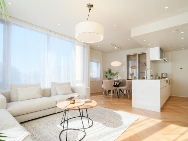 中古マンション 新宿区内藤町 丸の内線新宿御苑前駅 3億9,990万円