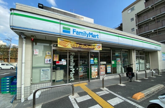 ファミリーマート 銀閣寺白川通店