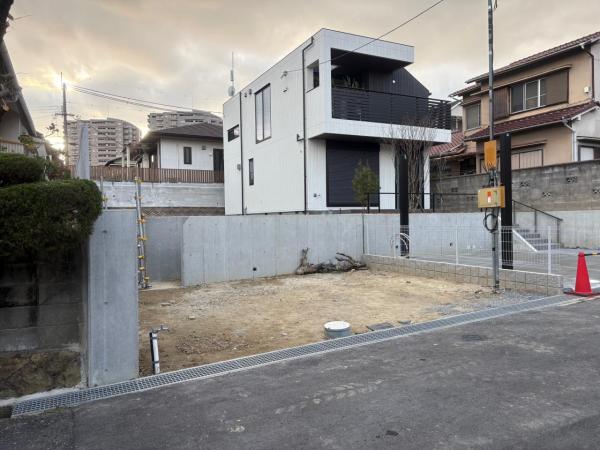 新築戸建 枚方市香里ケ丘８丁目23-4 京阪本線枚方公園駅 5,098万円