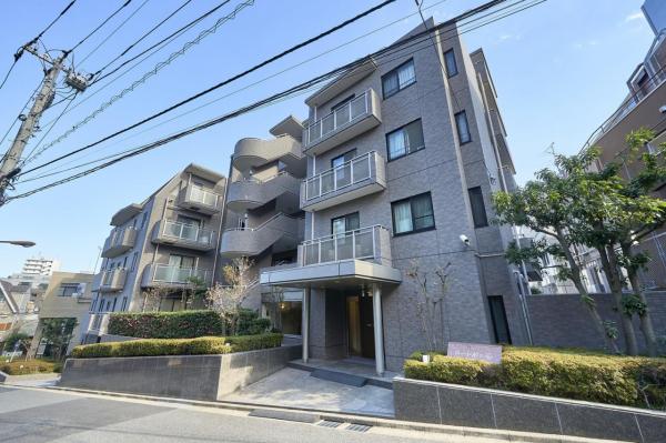 中古マンション 新宿区市谷左内町 JR中央・総武線市ケ谷駅 1億1,990万円