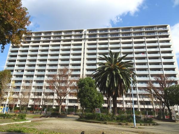 中古マンション 大阪市淀川区十八条1丁目1-6 大阪メトロ御堂筋線東三国駅 5,380万円