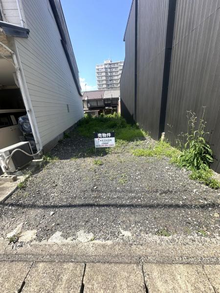 土地 大津市長等２丁目 JR東海道本線（米原〜神戸）大津駅 1,300万円