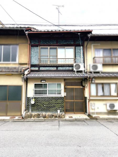中古テラスハウス 京都市伏見区弾正町 京阪本線中書島駅 2,080万円