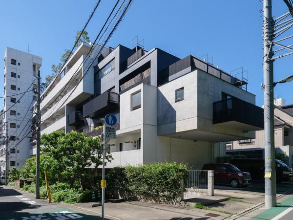 中古マンション 新宿区北山伏町 都営大江戸線牛込神楽坂駅 1億4,580万円