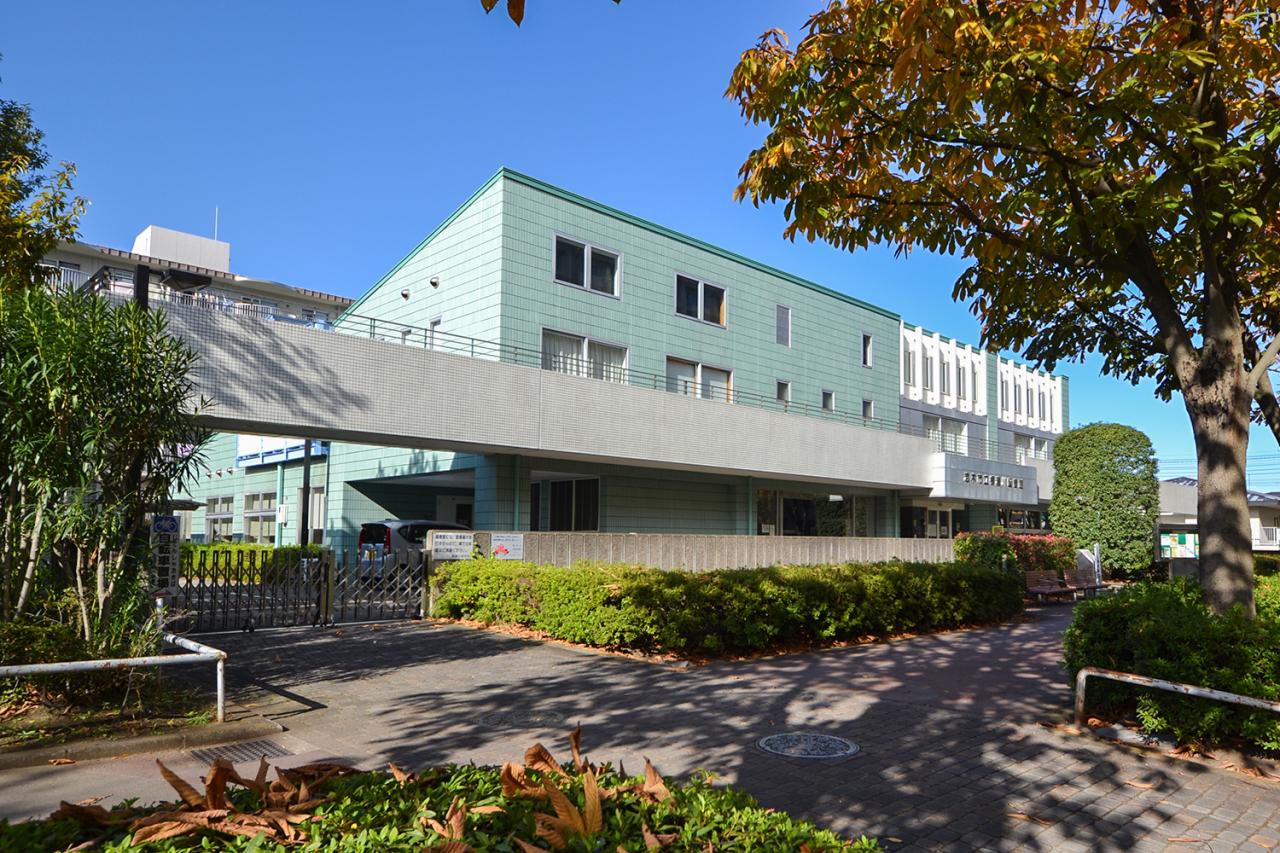 志木市立柳瀬川図書館