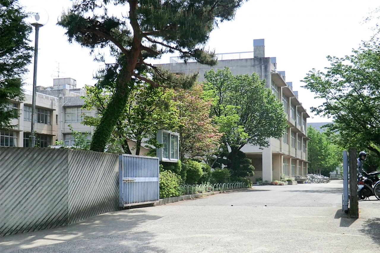 鶴ヶ島市立 長久保小学校