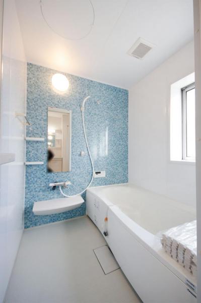 ふじみ野市苗間　中古一戸建て 浴室