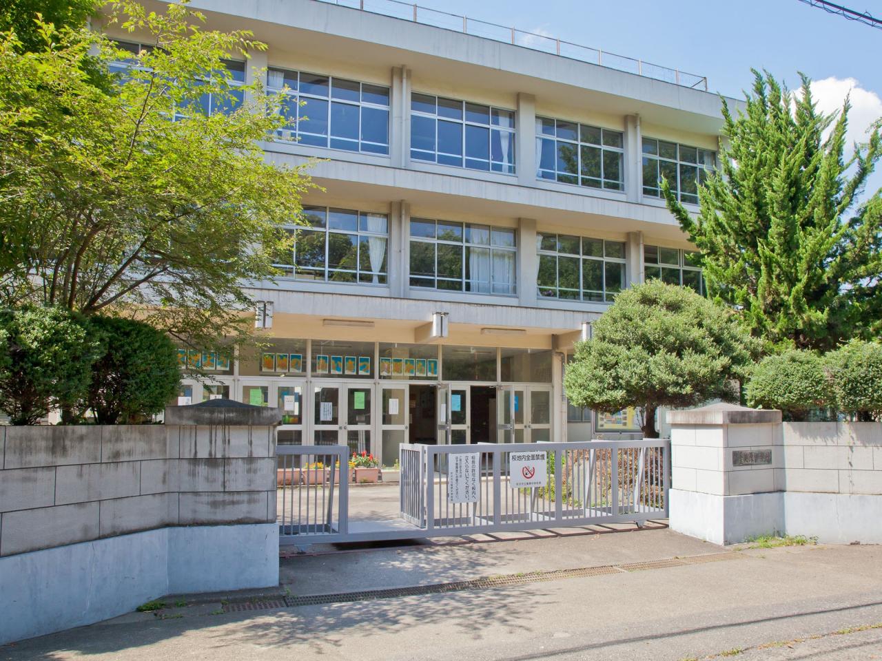所沢市立美原中学校
