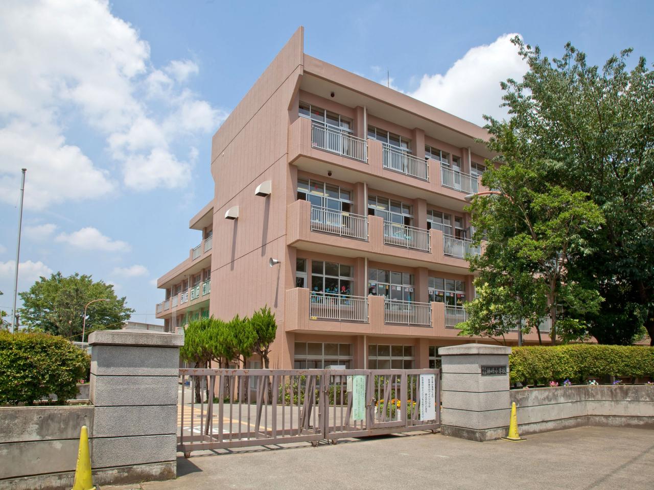 所沢市立椿峰小学校