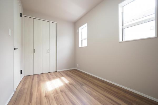 志木市下宗岡1丁目　中古一戸建て リビング以外の居室