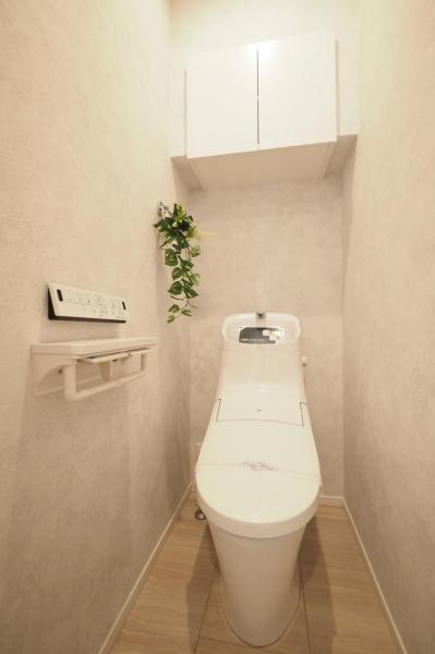 志木市下宗岡1丁目　中古一戸建て トイレ